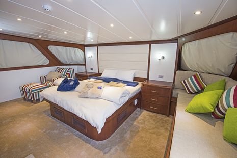 SUITE cabin - main deck